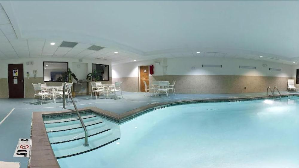 Holiday Inn Express & Suites Chesapeake By Ihg מראה חיצוני תמונה