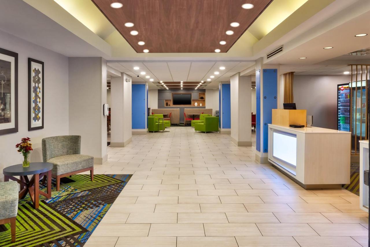 Holiday Inn Express & Suites Chesapeake By Ihg מראה חיצוני תמונה