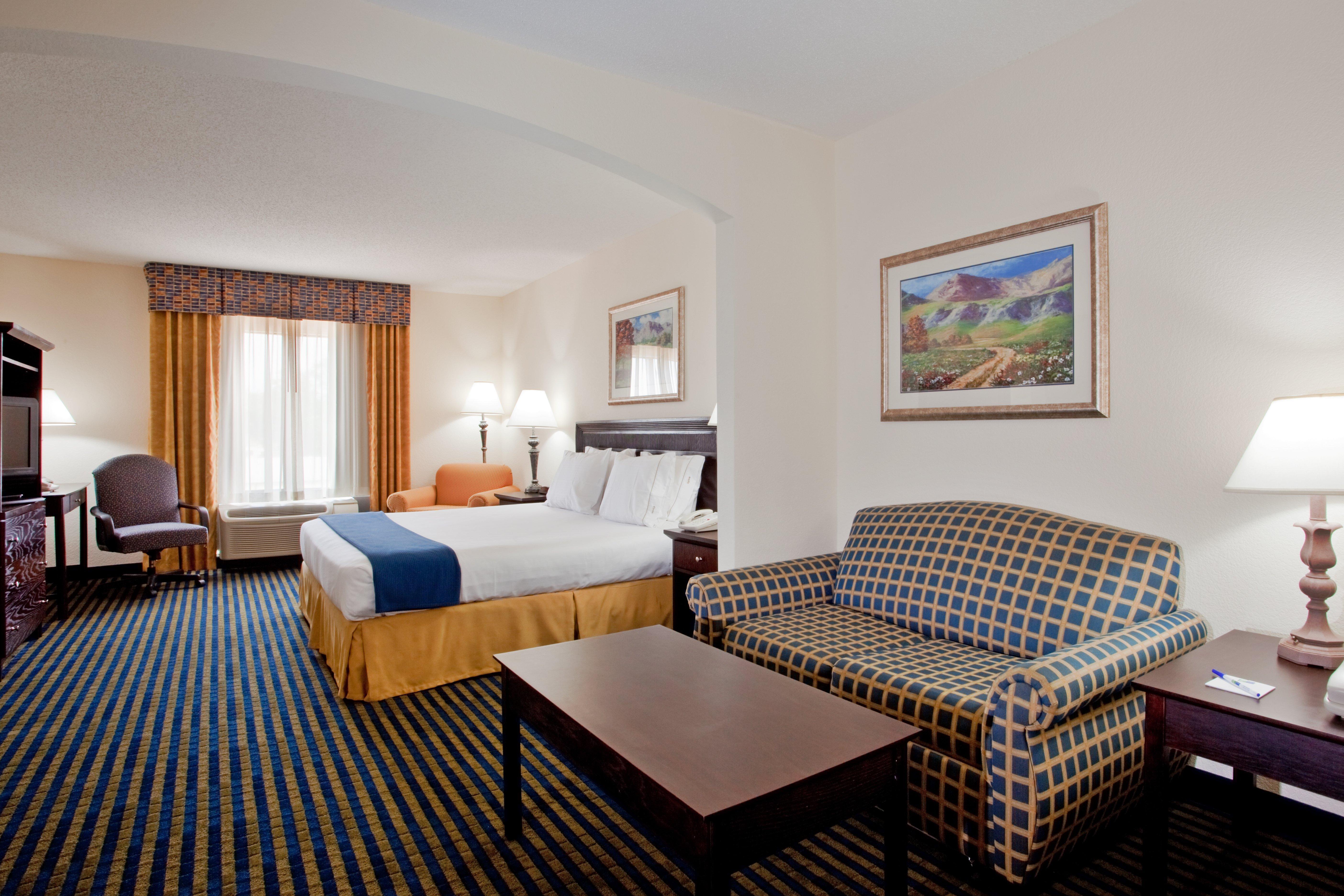 Holiday Inn Express & Suites Chesapeake By Ihg מראה חיצוני תמונה